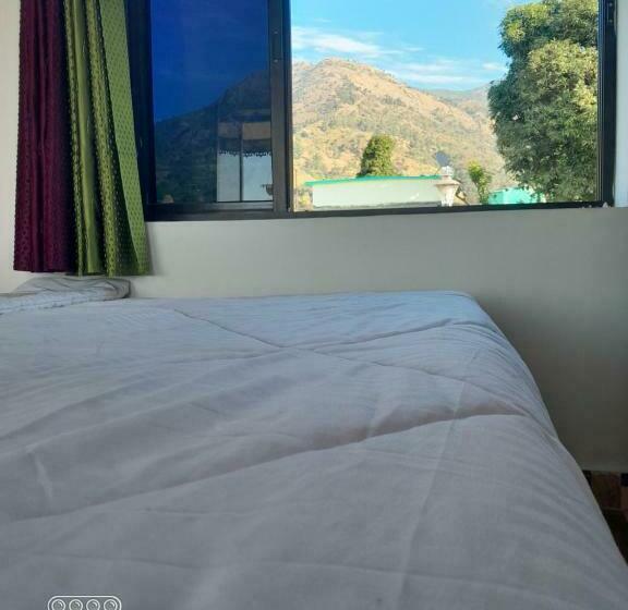 Aamiaismajoitus (B&B) Rudraksh Homestay