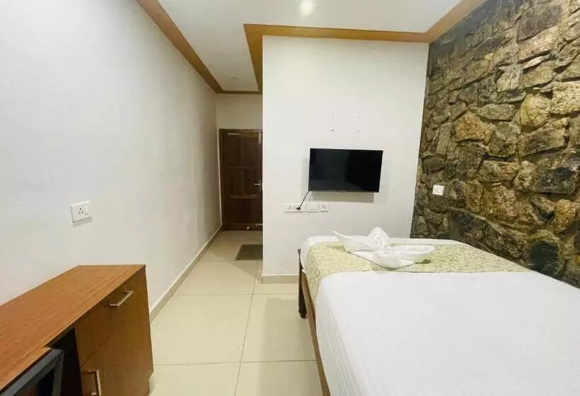 ベッドアンドブレックファースト Thottom Stays Munnar, Forest Bungalow