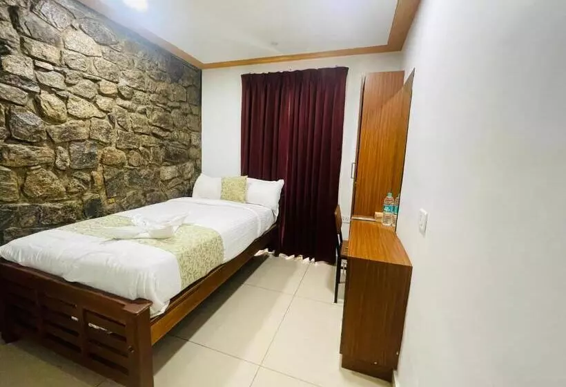 ベッドアンドブレックファースト Thottom Stays Munnar, Forest Bungalow