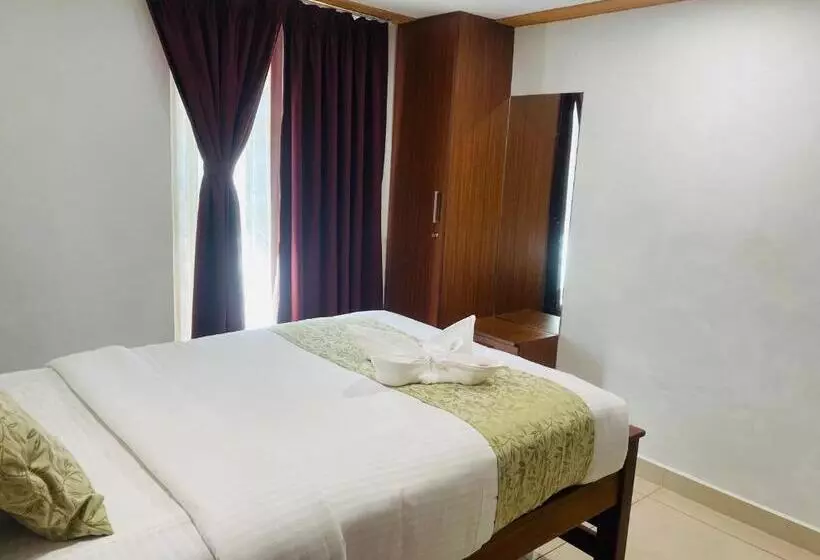 ベッドアンドブレックファースト Thottom Stays Munnar, Forest Bungalow