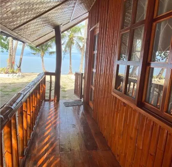 Hola Beach Resort