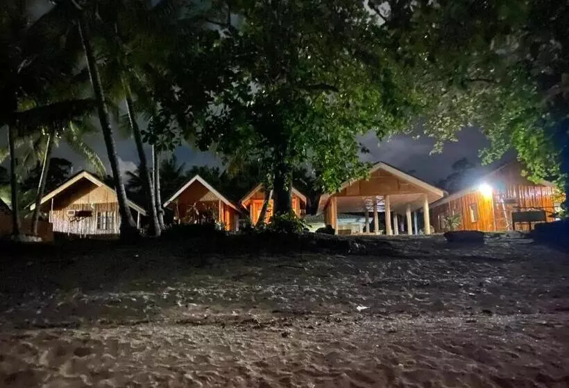 Hola Beach Resort