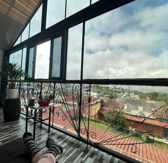 Hotelli Aaron Filandia