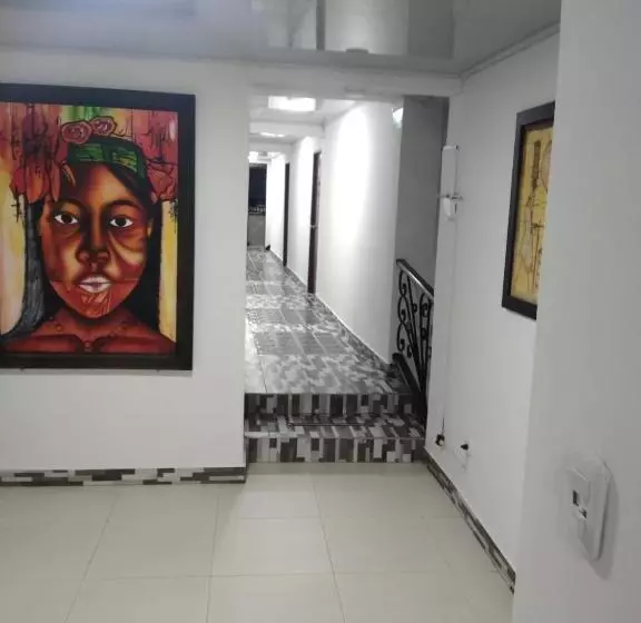 Hotelli Aaron Filandia