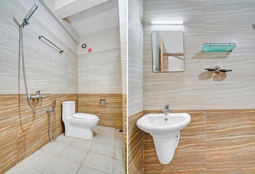 בית מלון כפרי Flagship Chaitanaya Inn Infopark Kochi