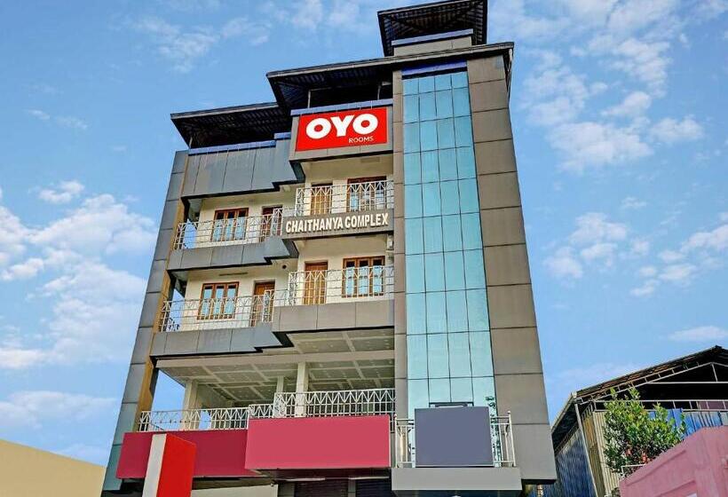 בית מלון כפרי Flagship Chaitanaya Inn Infopark Kochi