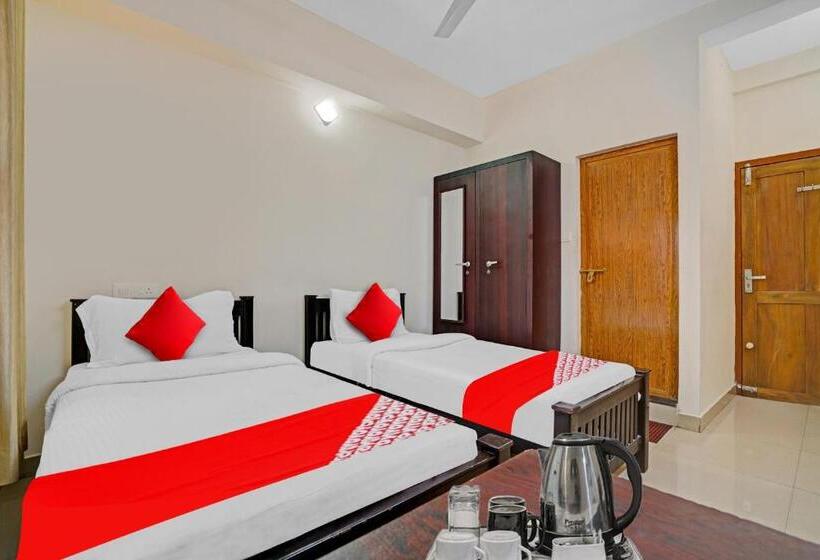 בית מלון כפרי Flagship Chaitanaya Inn Infopark Kochi