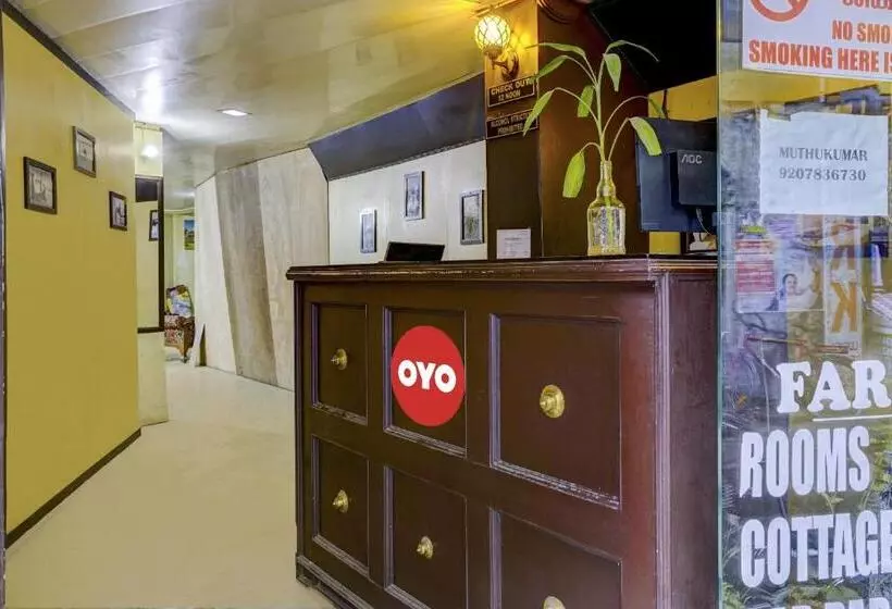 Hotelli Flagship Faris Tower Thekkady