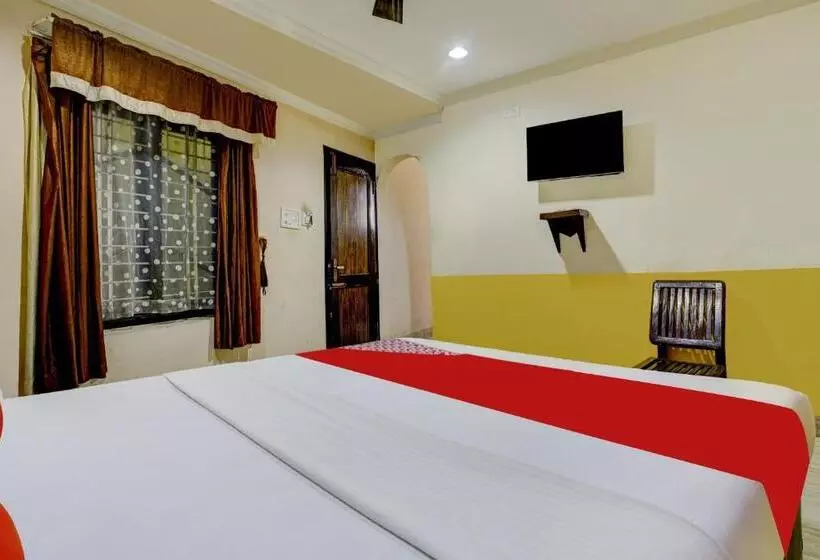 Hotelli Flagship Faris Tower Thekkady