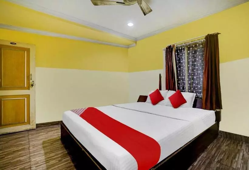 Hotelli Flagship Faris Tower Thekkady