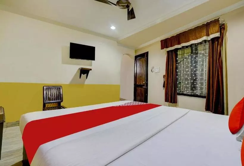 Hotelli Flagship Faris Tower Thekkady