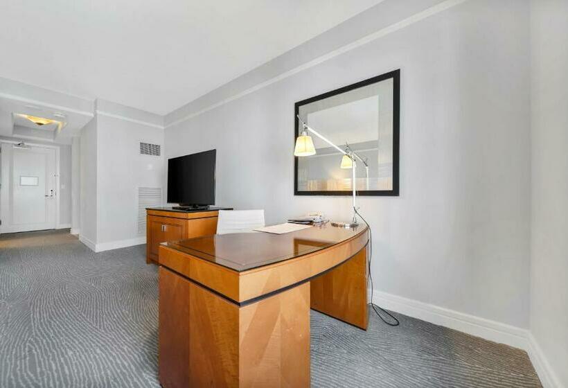 فندق Four Seasons Studio Kitchen