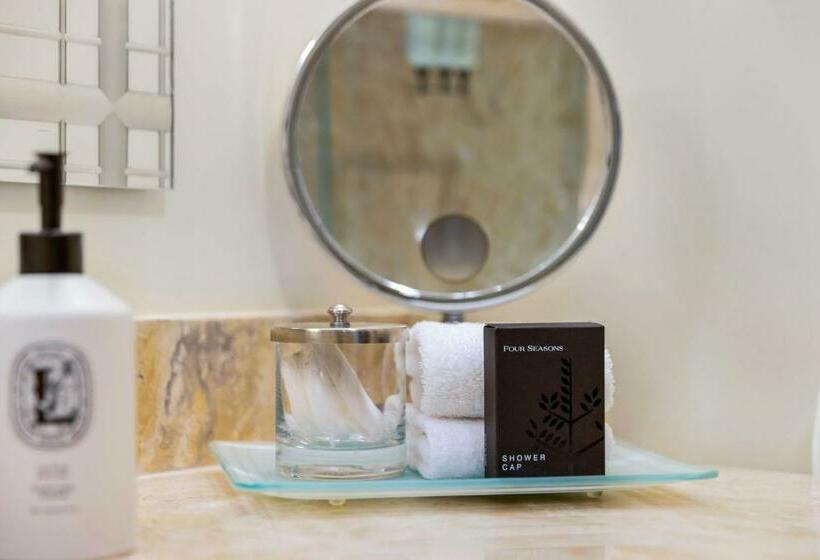 فندق Four Seasons Studio Kitchen