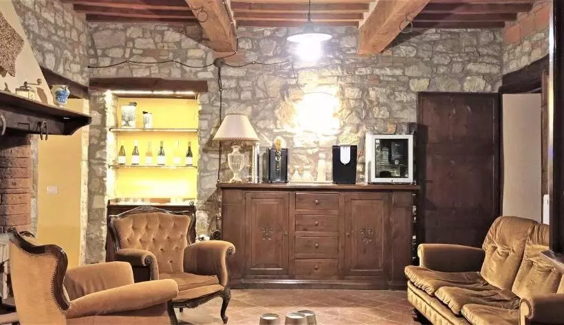 ホテル Large Farmhouse In Umbria  Swimming Pool  Cinema Room  Transparent Geodesic Dome