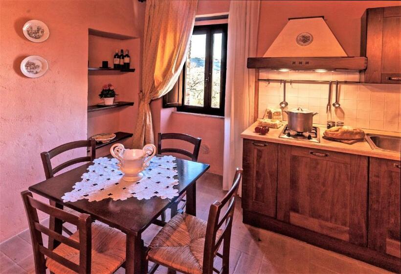 Отель Large Farmhouse In Umbria Swimming Pool Cinema Room Transparent Geodesic Dome