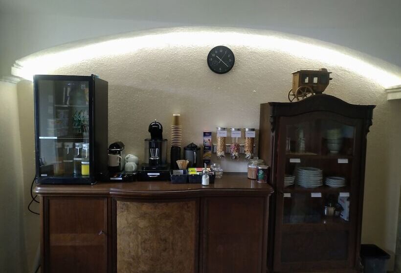 ホテル Schwalbenhof