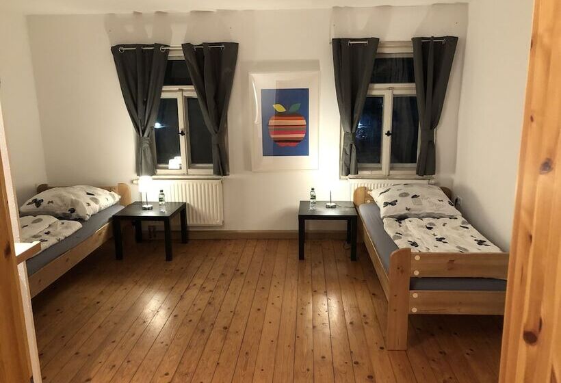 ホテル Schwalbenhof