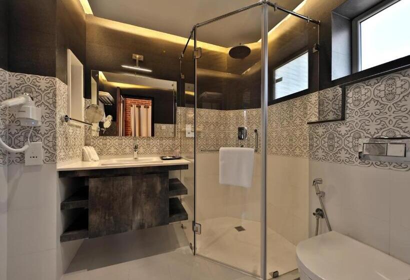 هتل Soaltee Westend Resort Nagarkot