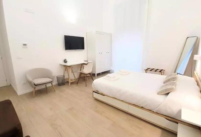 پانسیون Dimora Beluga   Bari Centro