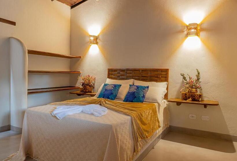 پانسیون Kalug   Chalé Chão De Trancoso Studios