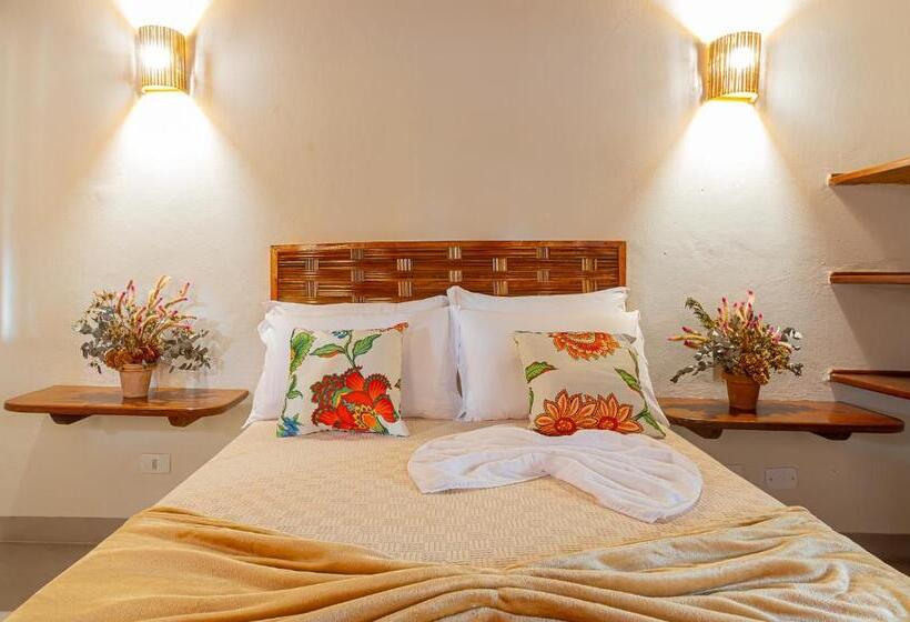 پانسیون Kalug   Chalé Chão De Trancoso Studios