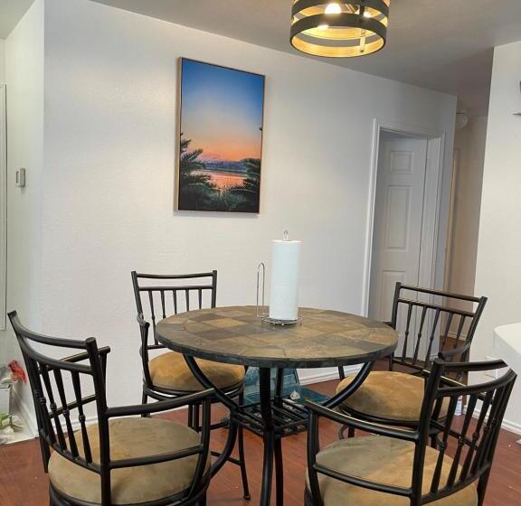 Pension Private Rooms Near I 30 Mesquite