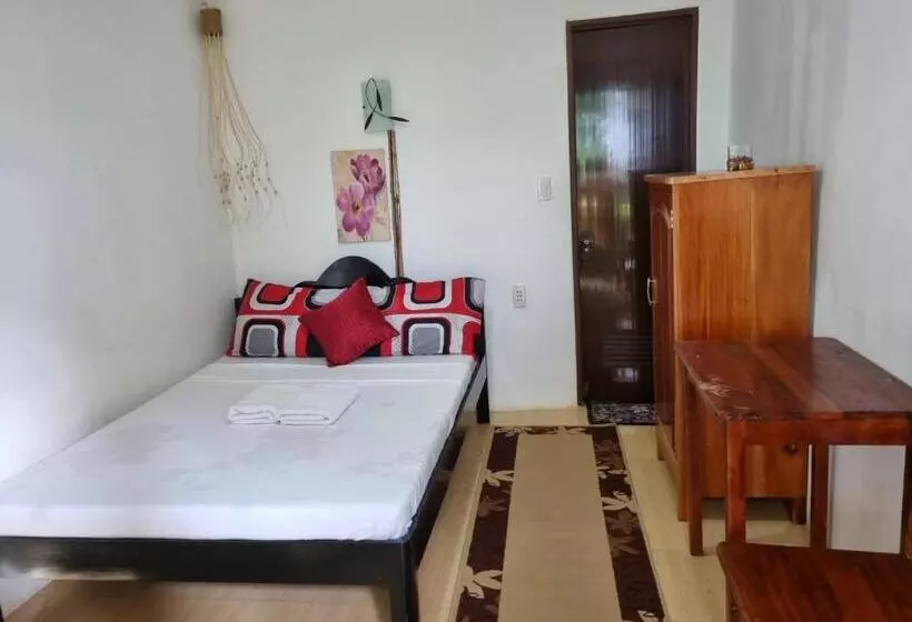Southpoint Hostel