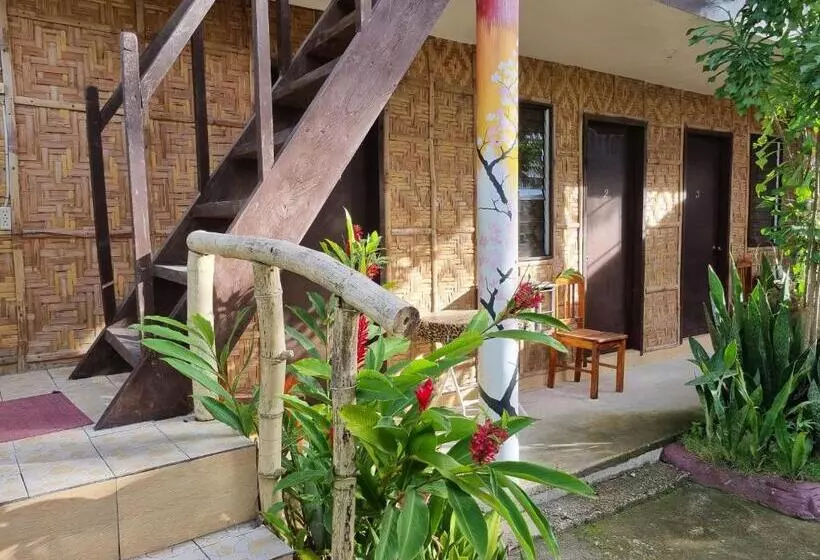 Southpoint Hostel