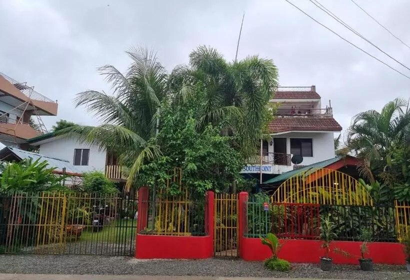 Southpoint Hostel