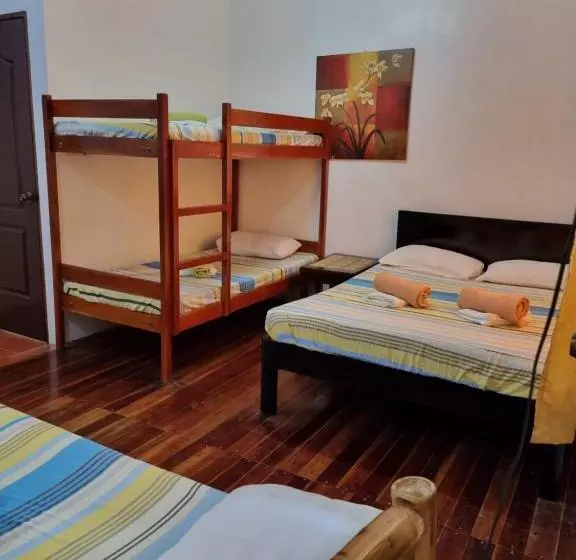 Southpoint Hostel