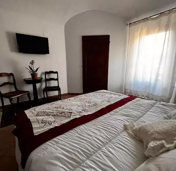 Aamiaismajoitus (B&B) Alma Bnb