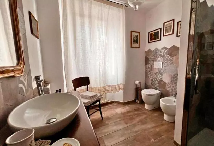 Aamiaismajoitus (B&B) Alma Bnb