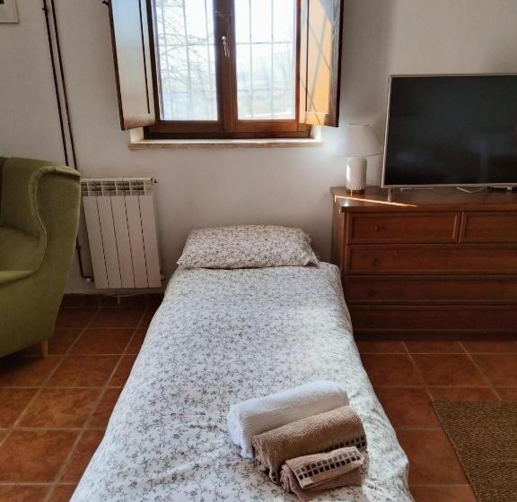 تختخواب و صبحانه Casale Del Tempo Lento