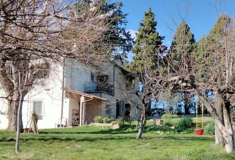 تختخواب و صبحانه Casale Del Tempo Lento