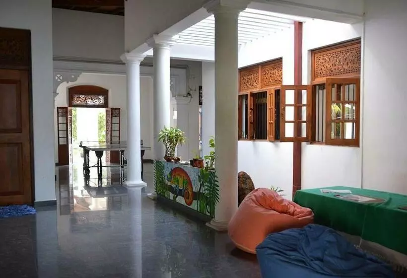 Aamiaismajoitus (B&B) Hostel One   Near Airport