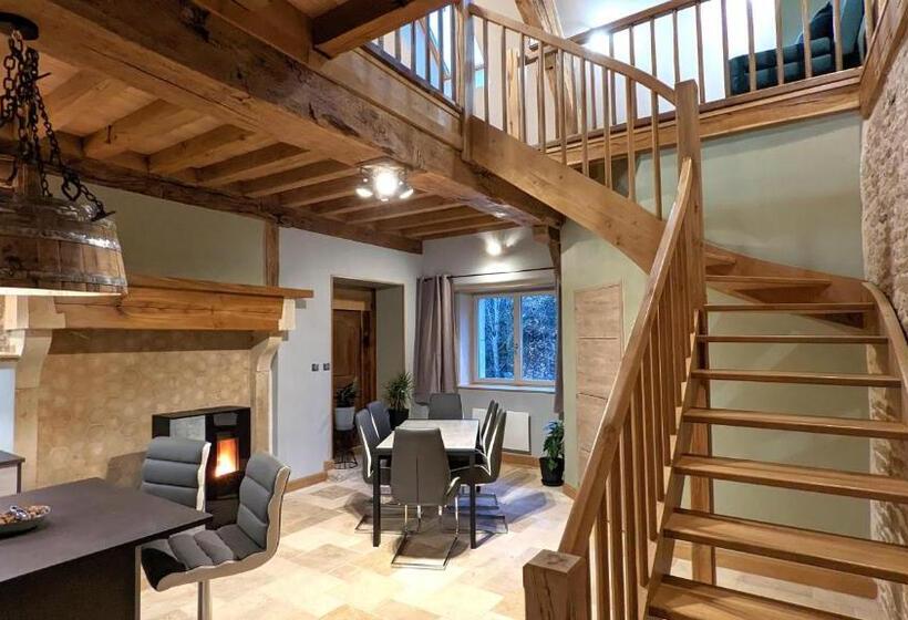 مبيت وإفطار La Ferme Du Château