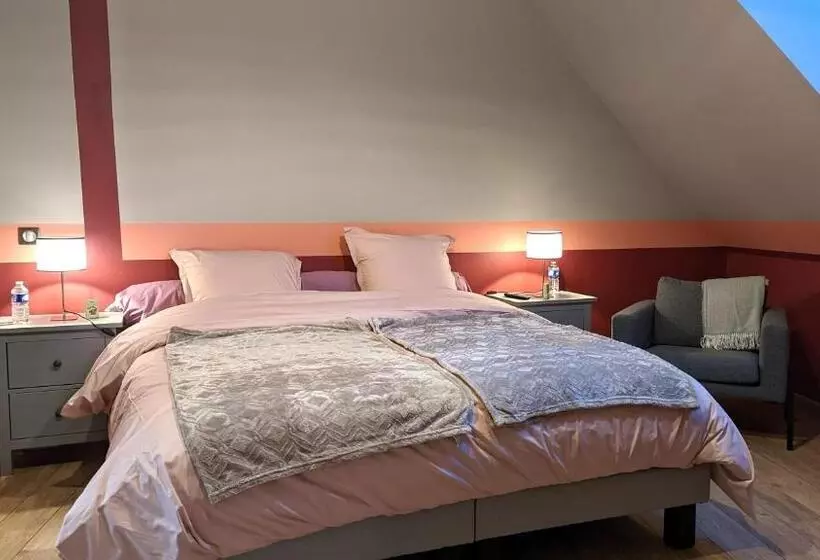 Aamiaismajoitus (B&B) La Ferme Du Château