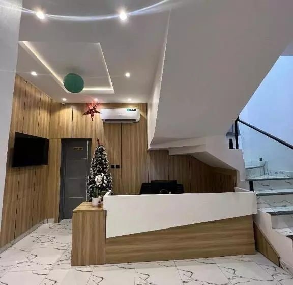 هتل Bricks Residence