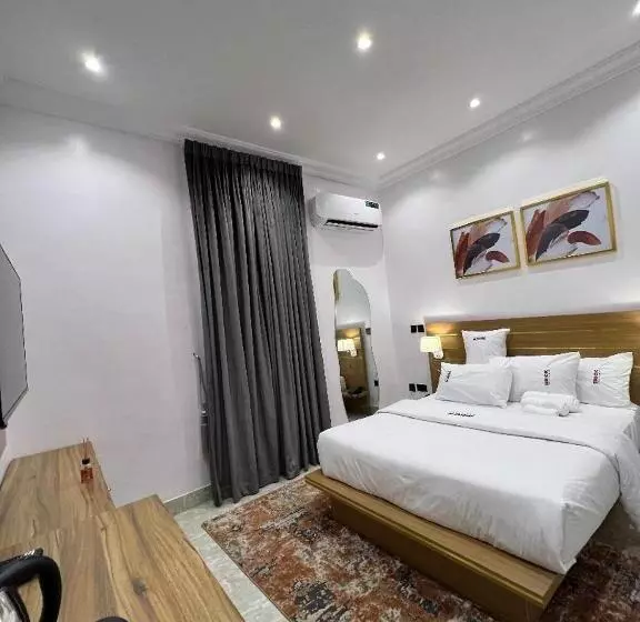 هتل Bricks Residence