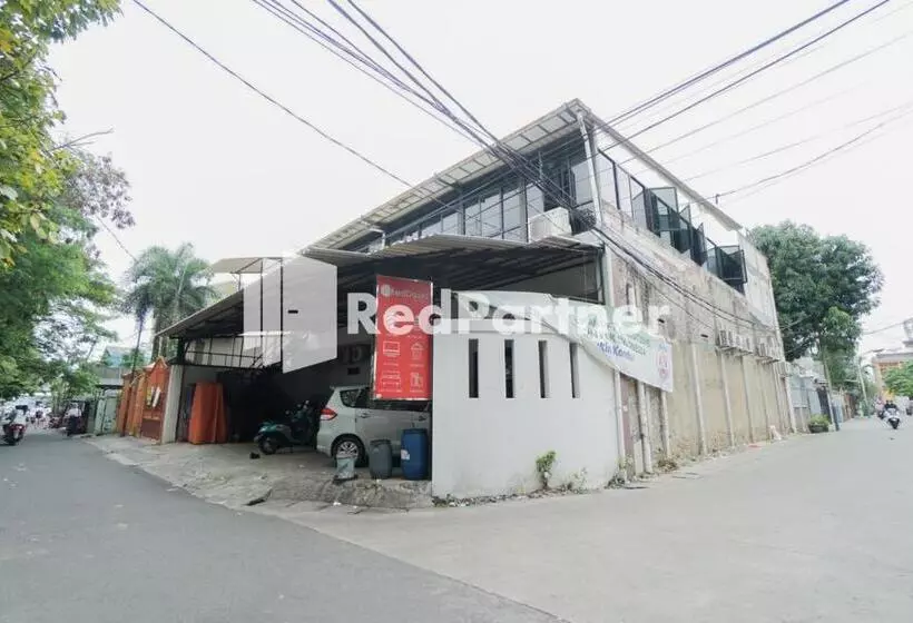 Hotelli Bright Residence Near Itc Mangga Dua Mitra Reddoorz