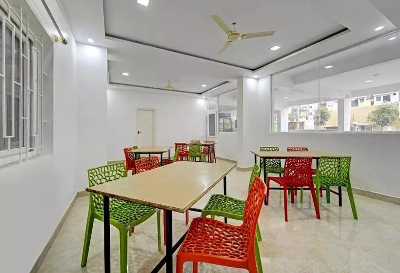 Hotel Capital O Prince Venue
