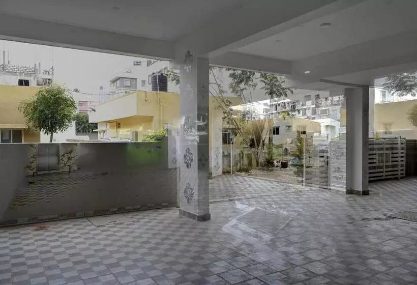 Hotel Capital O Prince Venue