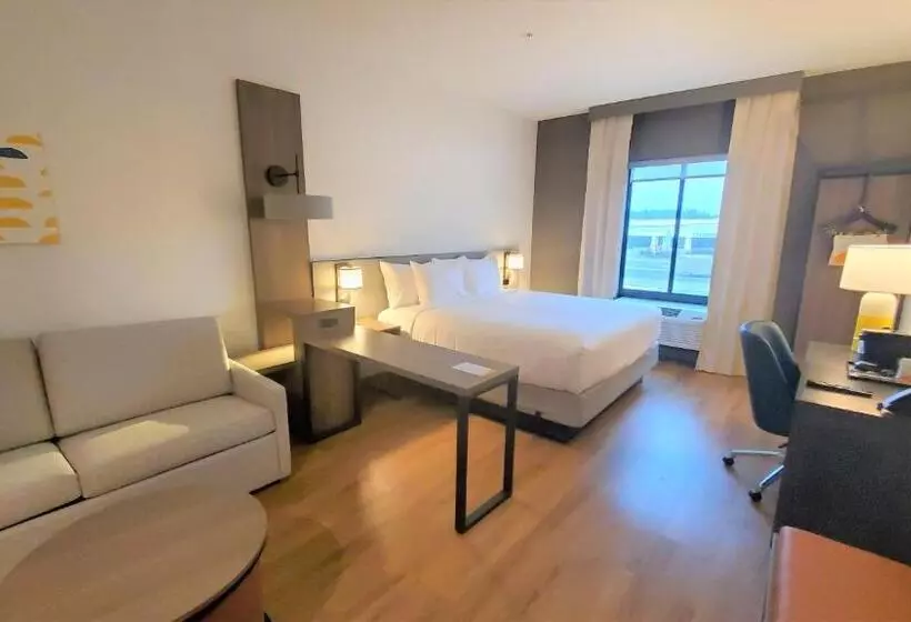 Hotelli Comfort Inn & Suites Panama City Beach  Pier Park Area