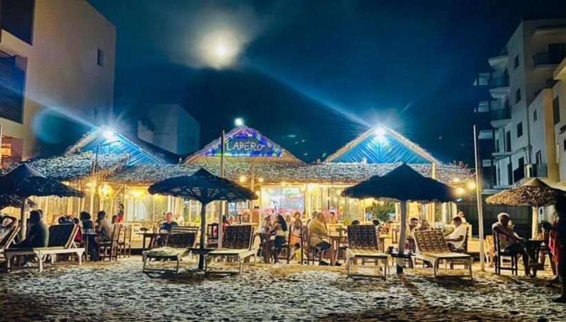 هتل Hôtel Grand Bay