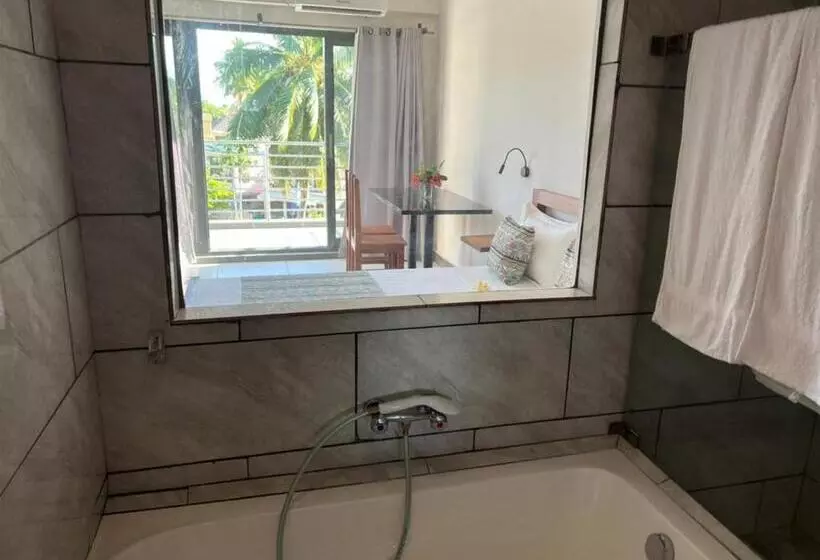 هتل Hôtel Grand Bay