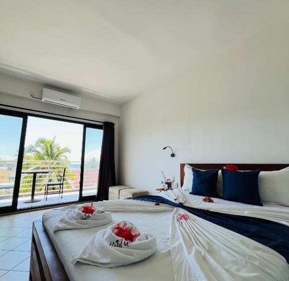 هتل Hôtel Grand Bay