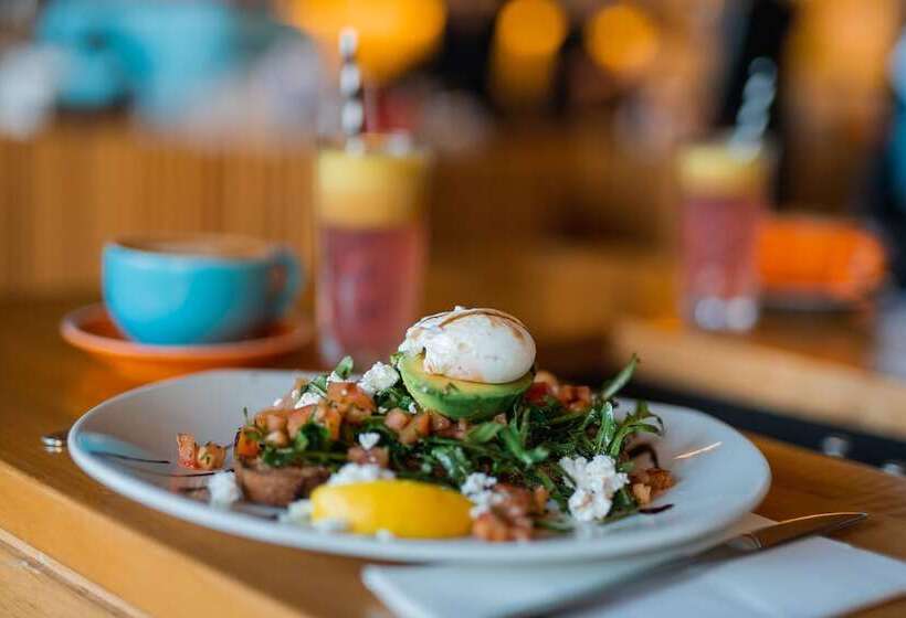 هتل Oaks Melbourne St Kilda Road