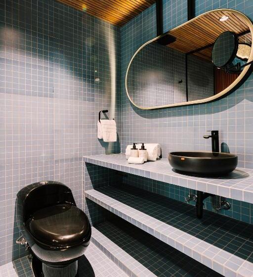 هتل The Somos Bold