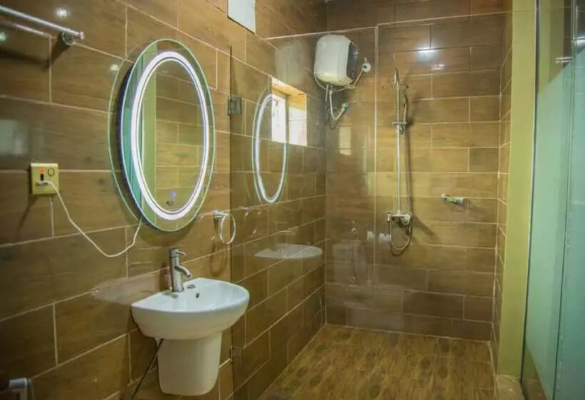 Tnk Hotels