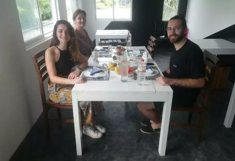 Icowin Tours And Hotel Udawalawa